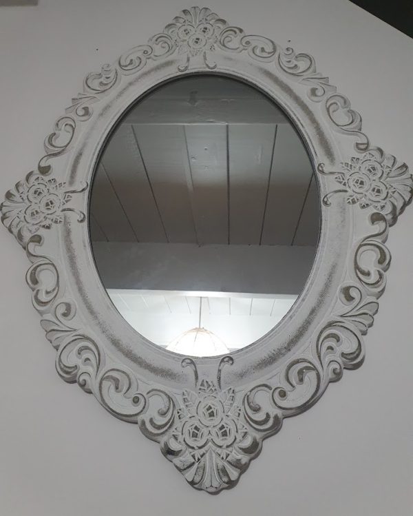 Romantikus nagy méretű vintage tükör 50 x 59 cm